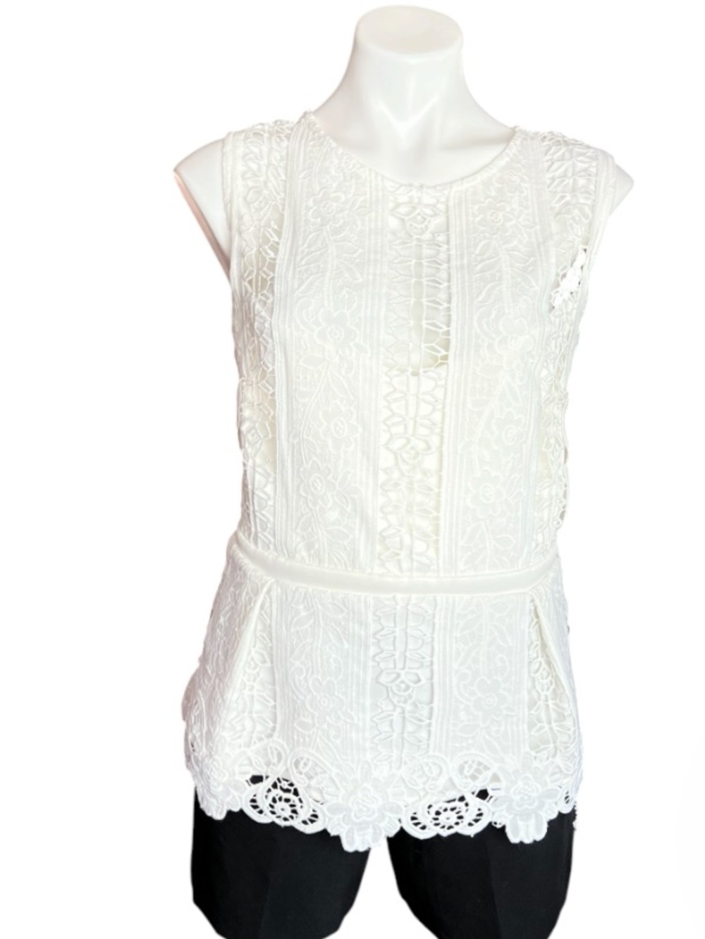 Venus White Lace Peplum Sleeveless Blouse Top Plus Size 20 SP17